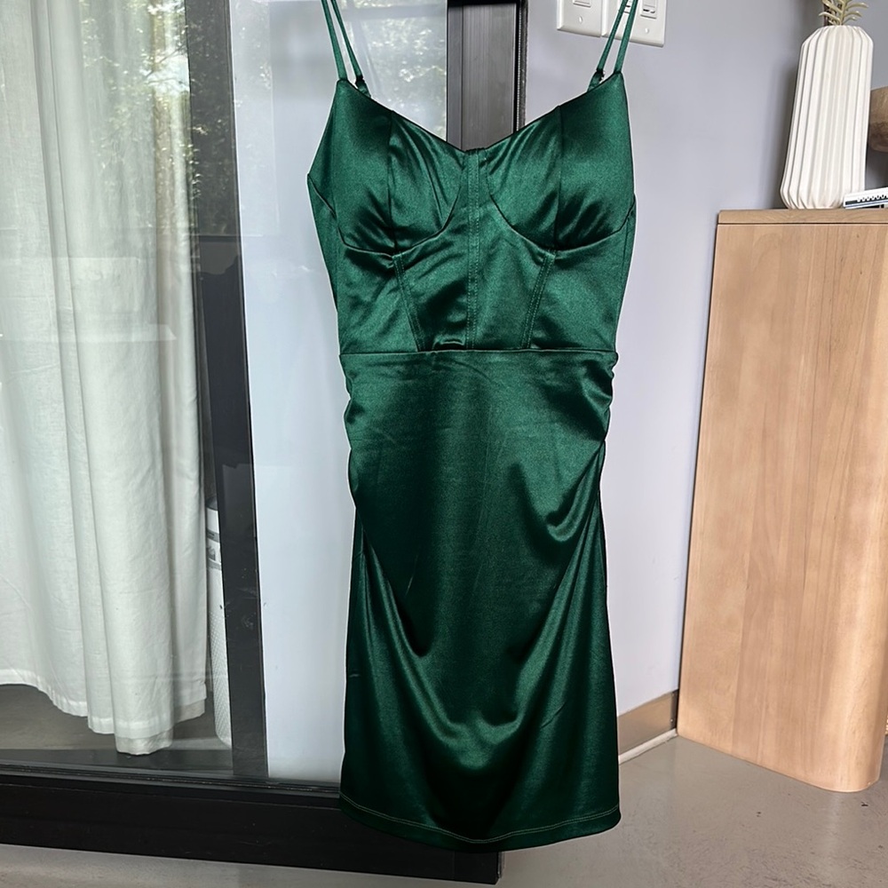 Windsor Green Bodycon Mini Dress for Cocktail Nights